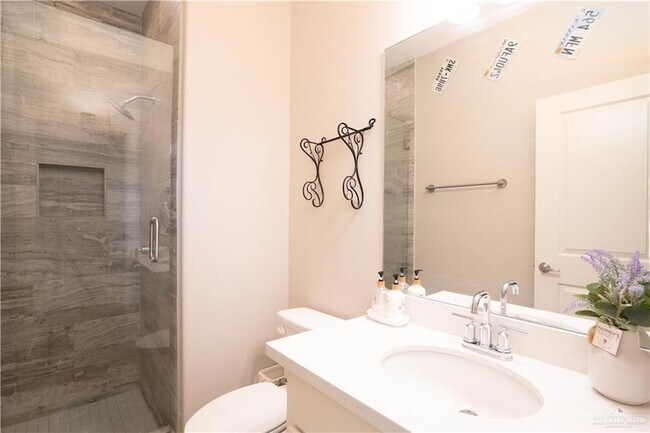 Building Photo - 4600 Choke Canyon Dr