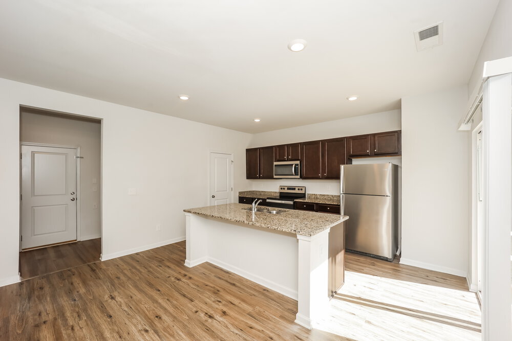 Building Photo - 440 Culloden Moor Dr