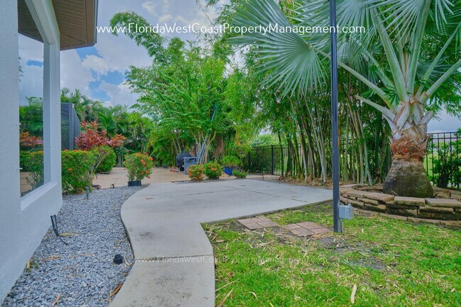 Building Photo - 12810 Daisy Pl