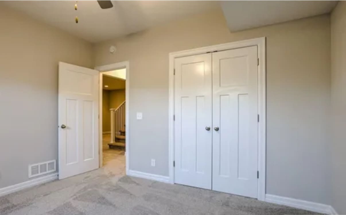 Building Photo - 16070 Hadan Dr