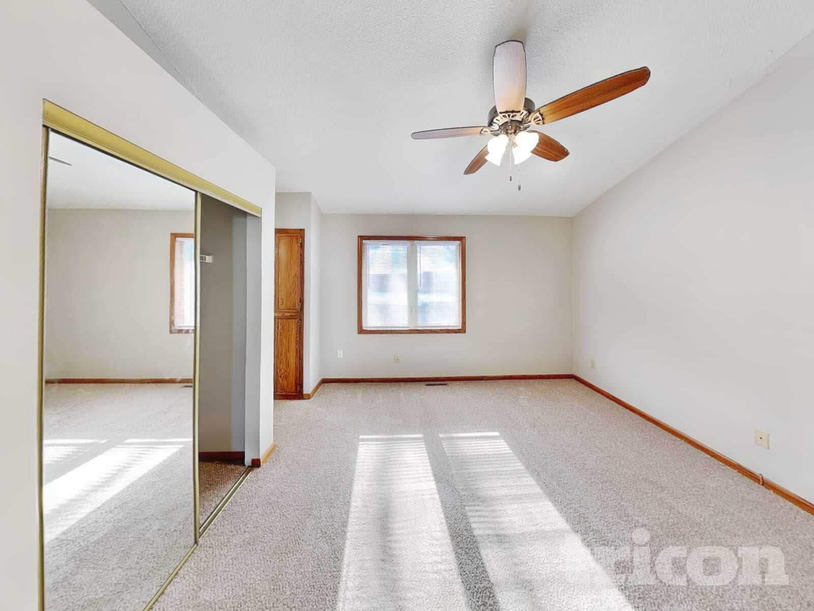 Building Photo - 8009 Delano Way