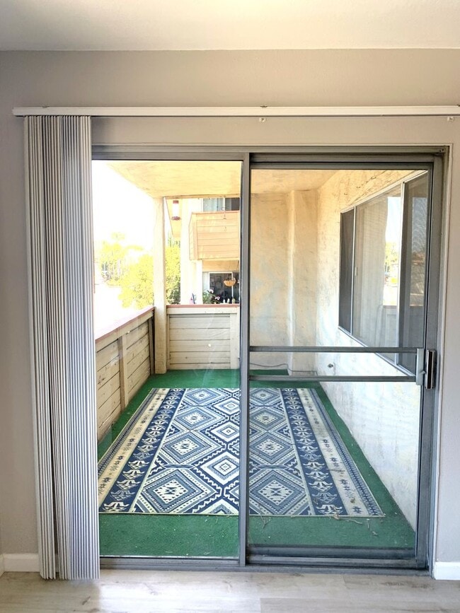 Building Photo - COZY 2BD/2BA CONDO AVAILABLE IN SAN DIEGO