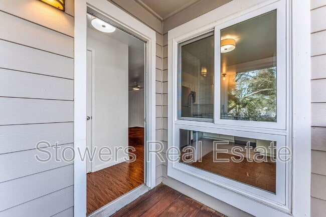 Building Photo - 503 Woodminster Dr