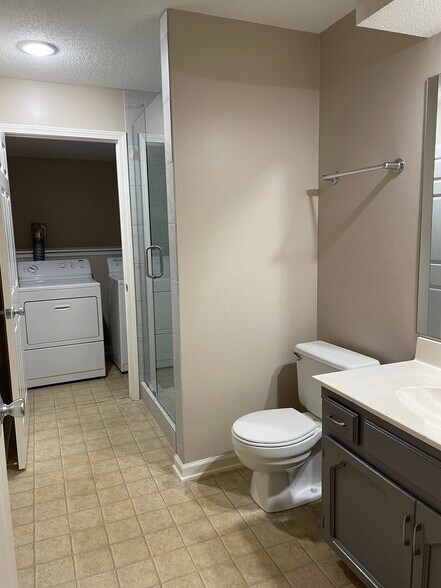 Downstairs Bath and Laundry - 4613 Wyoming St