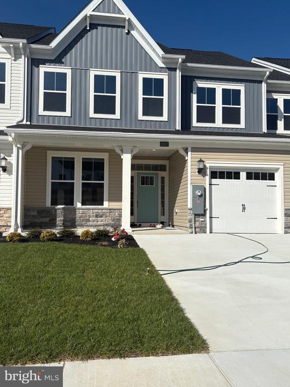 Building Photo - 29287 Oxford Dr