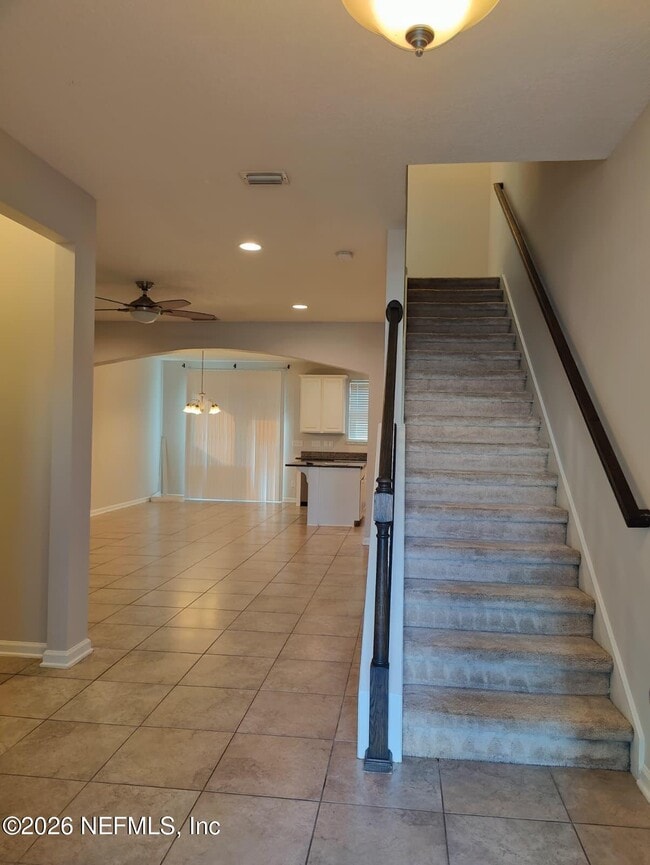 Building Photo - 534 Richmond Dr