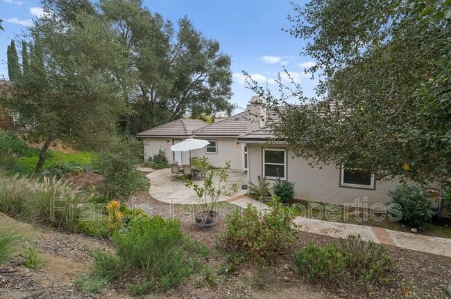 Building Photo - 10204 Lake Meadow Ln