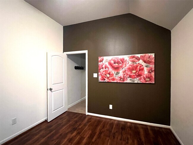 Building Photo - 26203 Ginger Gables Ln