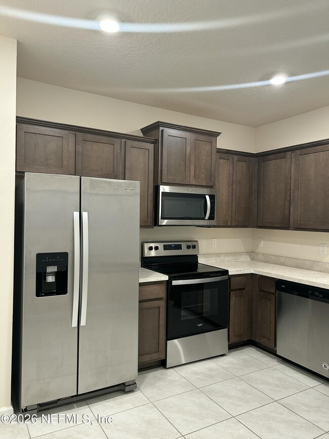 Building Photo - 911 Capitol Pkwy