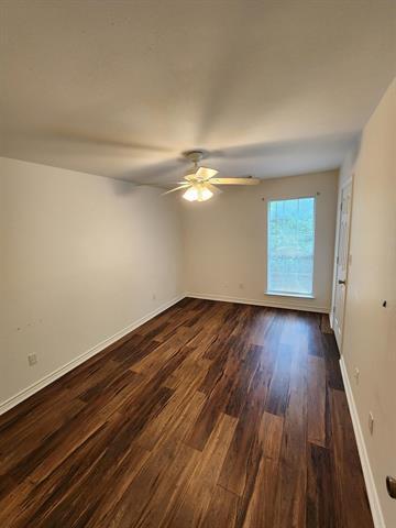 Building Photo - 514 TX-11