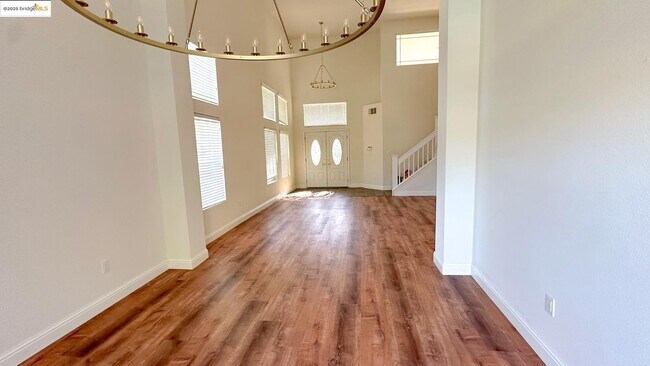 Building Photo - 4537 Pronghorn Way