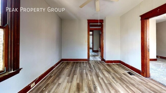 Building Photo - 2339 Rohs St
