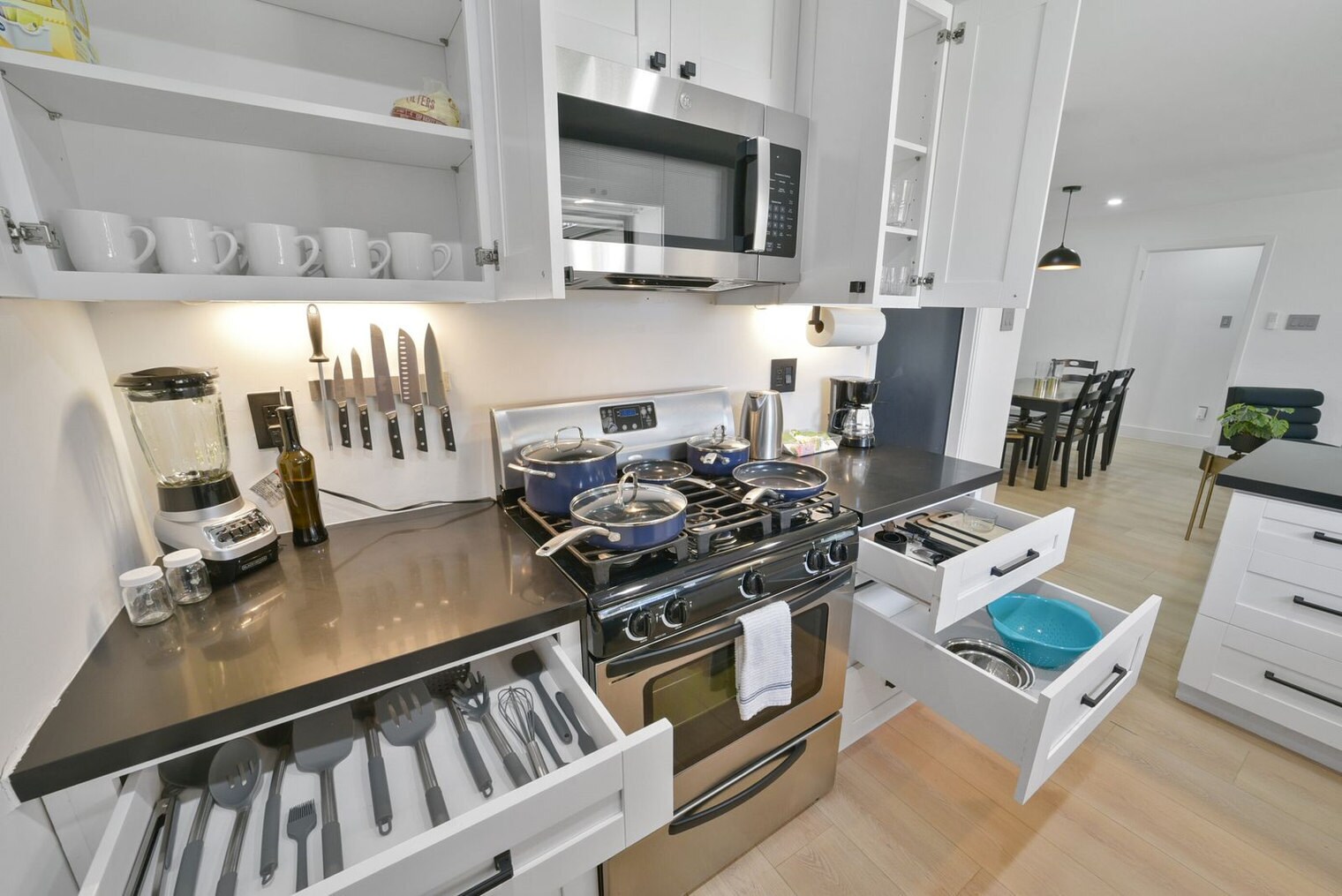 Building Photo - 6230 Rena St