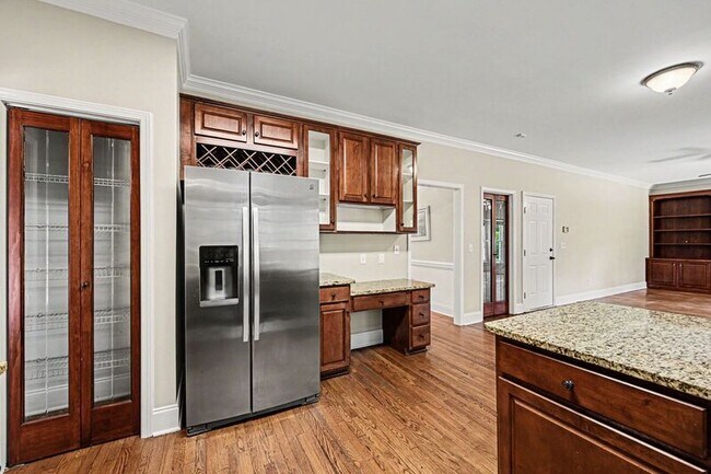 Building Photo - 10403 Persimmon Creek Dr