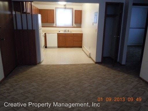 Building Photo - 829 11th Ave NW