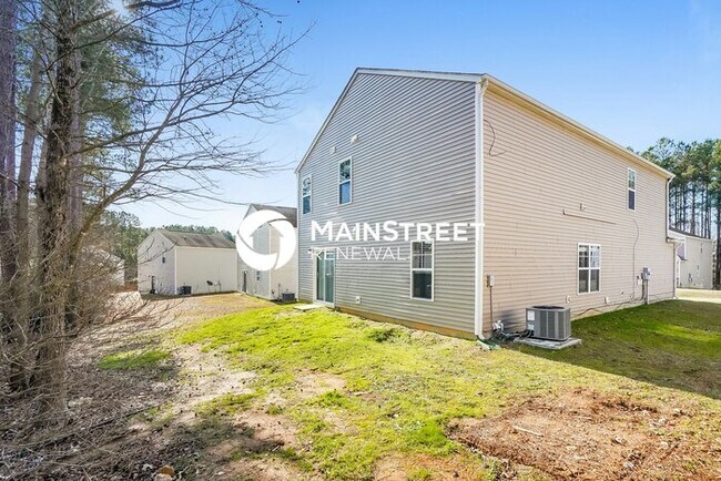 Building Photo - 4 Bedroom Pet-Friendly Home in Knightdale, NC with Main Street Renewal