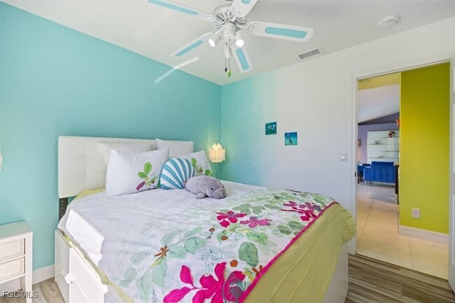 Building Photo - 4516 SW 21st Pl