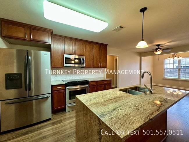 Building Photo - 13601 Stonehenge Cove