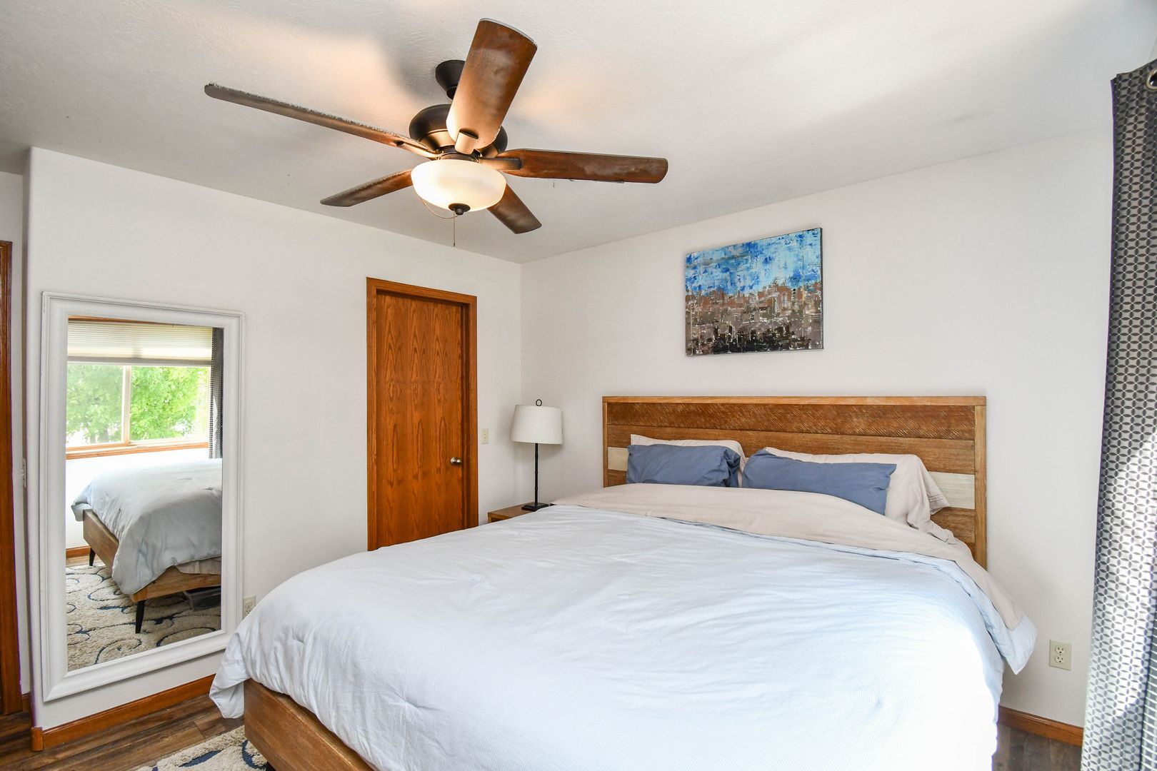 Building Photo - 5704 S San Diego Ave