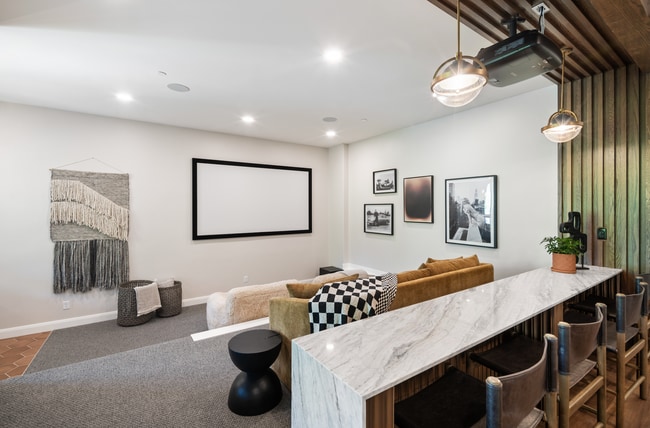 Building Photo - RENT TO BUY: 2024 Parade of Homes - Summit Creek