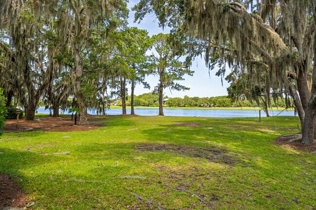 Building Photo - 3167 Luvan Blvd