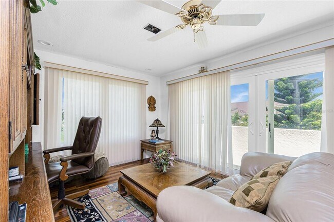 Building Photo - 202 George Rd SE