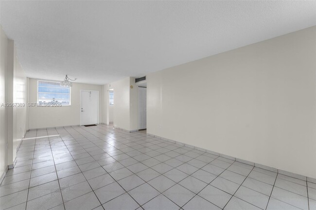 Building Photo - 14180 SW 84th St