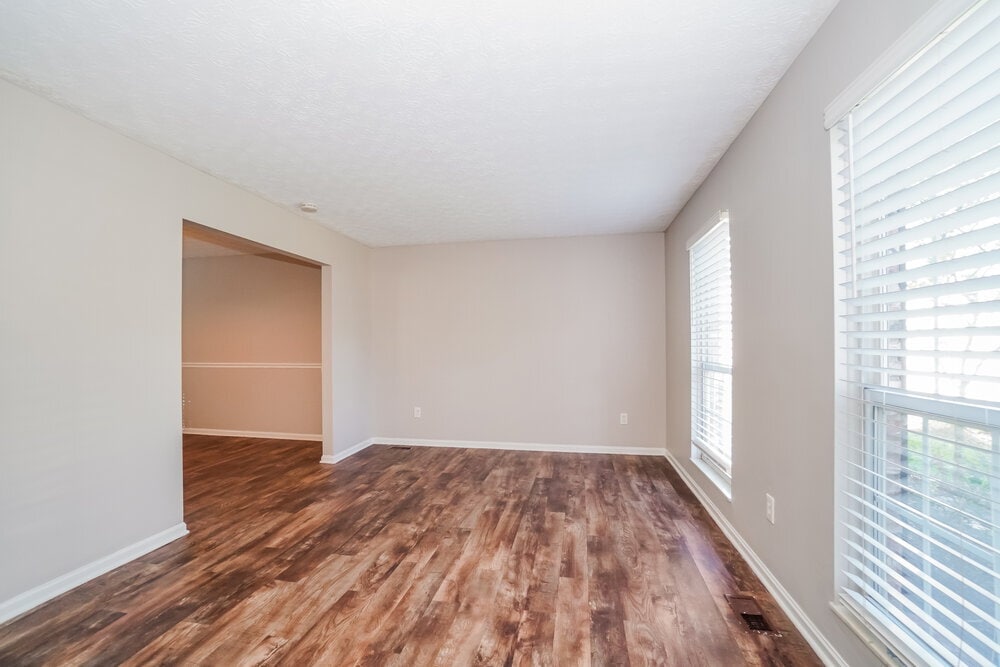Building Photo - 593 Bridgewater Ct
