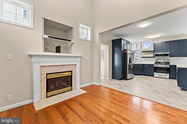 Building Photo - 7201 Old Friendship Way