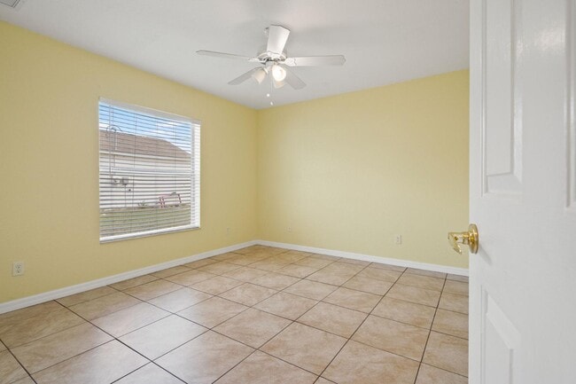Building Photo - 5363 Pierpoint Ave