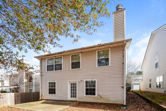 Building Photo - 123 Hidden Creek Dr