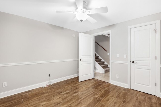 Building Photo - 6405 N Pinson Rd
