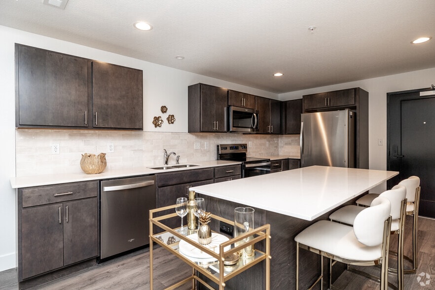 Primary Photo - Tempo East Village