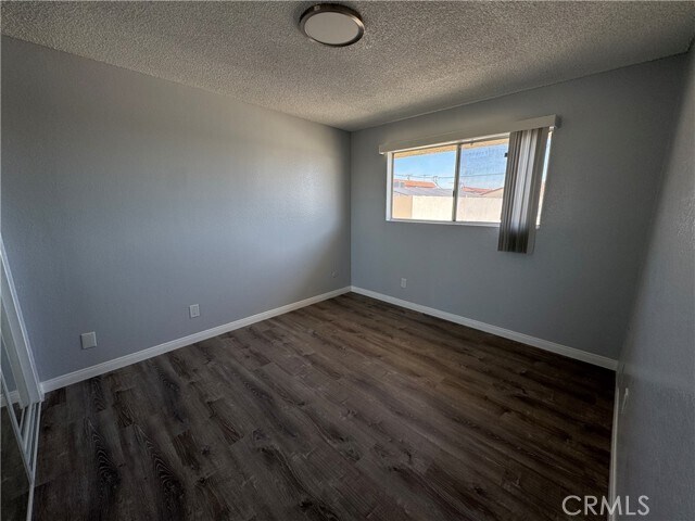 Building Photo - 1236 W 8th St