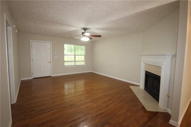 Building Photo - 1335 Carter Rd