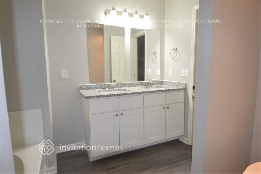 Building Photo - 3515 Watkins Ridge Ct