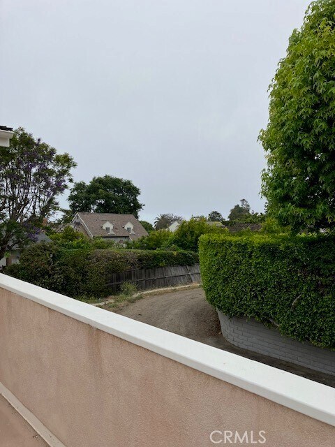 Building Photo - 57 Margate Square