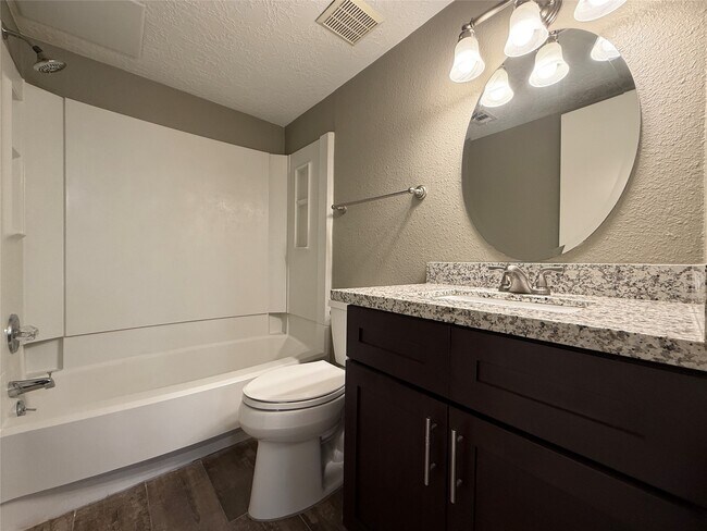 Building Photo - 2611 Grants Lake Blvd