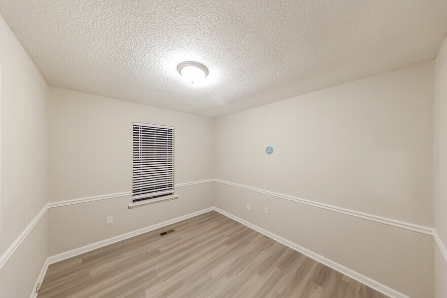 Building Photo - 5808 Christon Cir