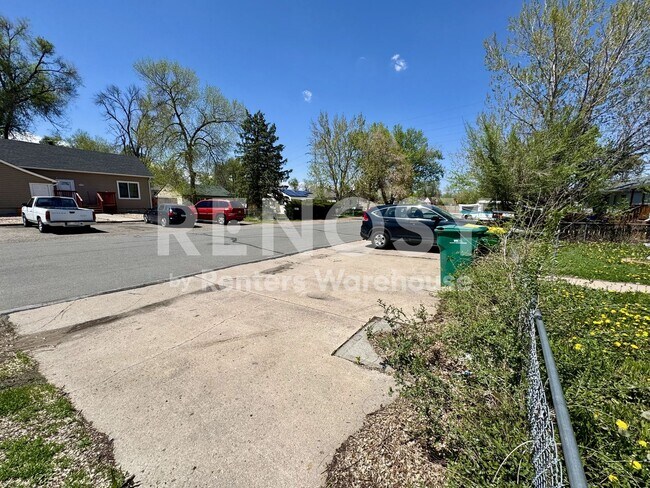 Building Photo - 1260 Brentwood St