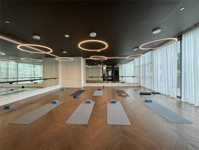 Building Photo - 159 NE 6th St