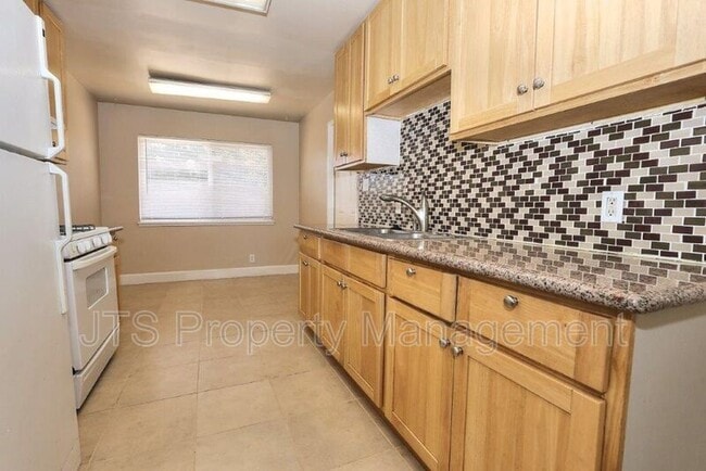 Building Photo - 2310 Kenworthy Way