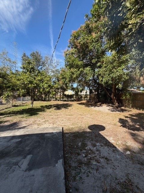 Building Photo - 2005 Dock St