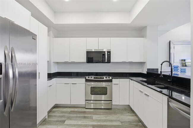 Building Photo - 8430 SW 8th St