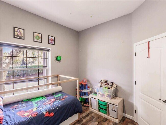 Building Photo - 21475 SW 90th Pl