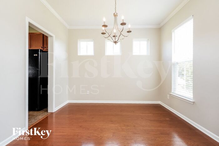 Building Photo - 310 Peters Creek Dr