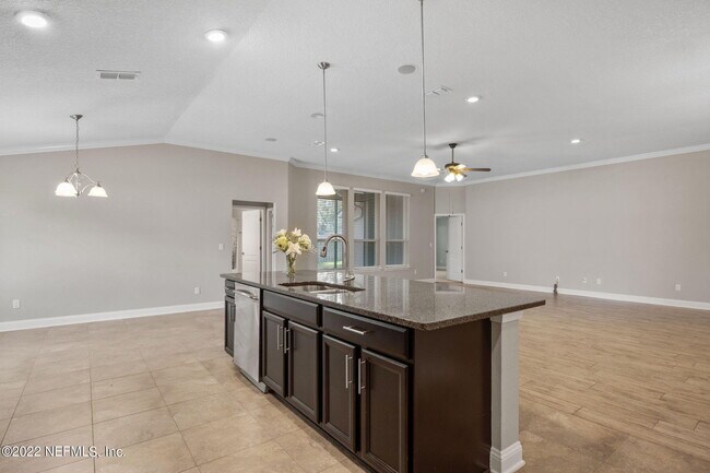 Building Photo - 2597 Cody Dr