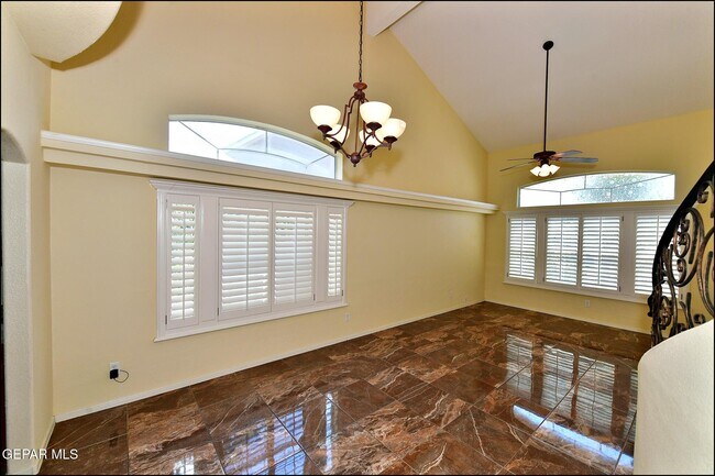Building Photo - 14157 Robert Ituarte Dr