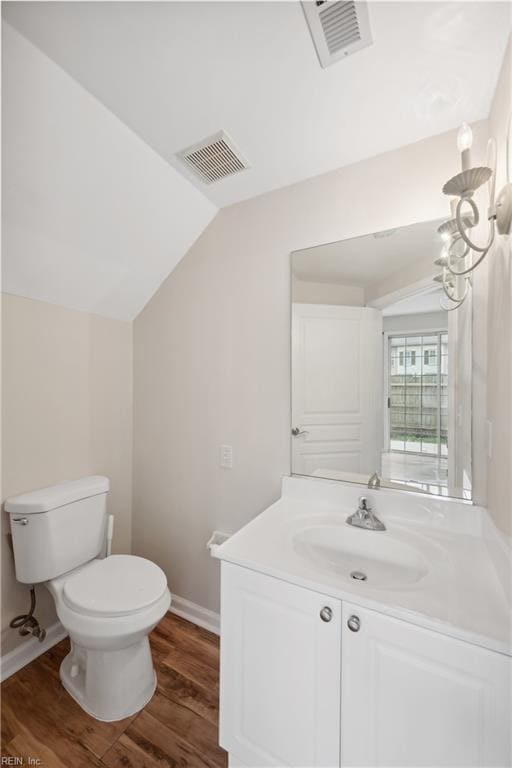 Building Photo - 2412 Wessington Dr