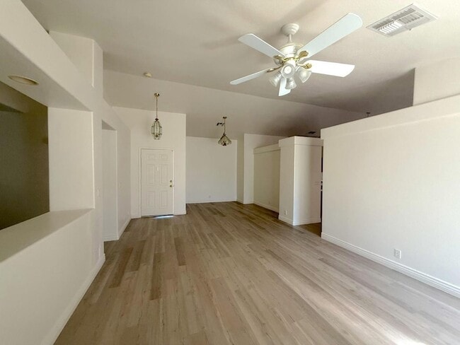 Building Photo - 19858 N 33rd Pl